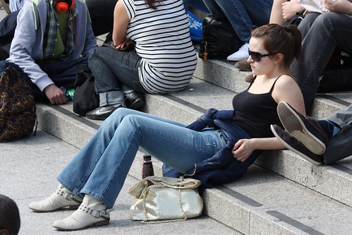 Trafalgar Square - London - April 2010 - Relax